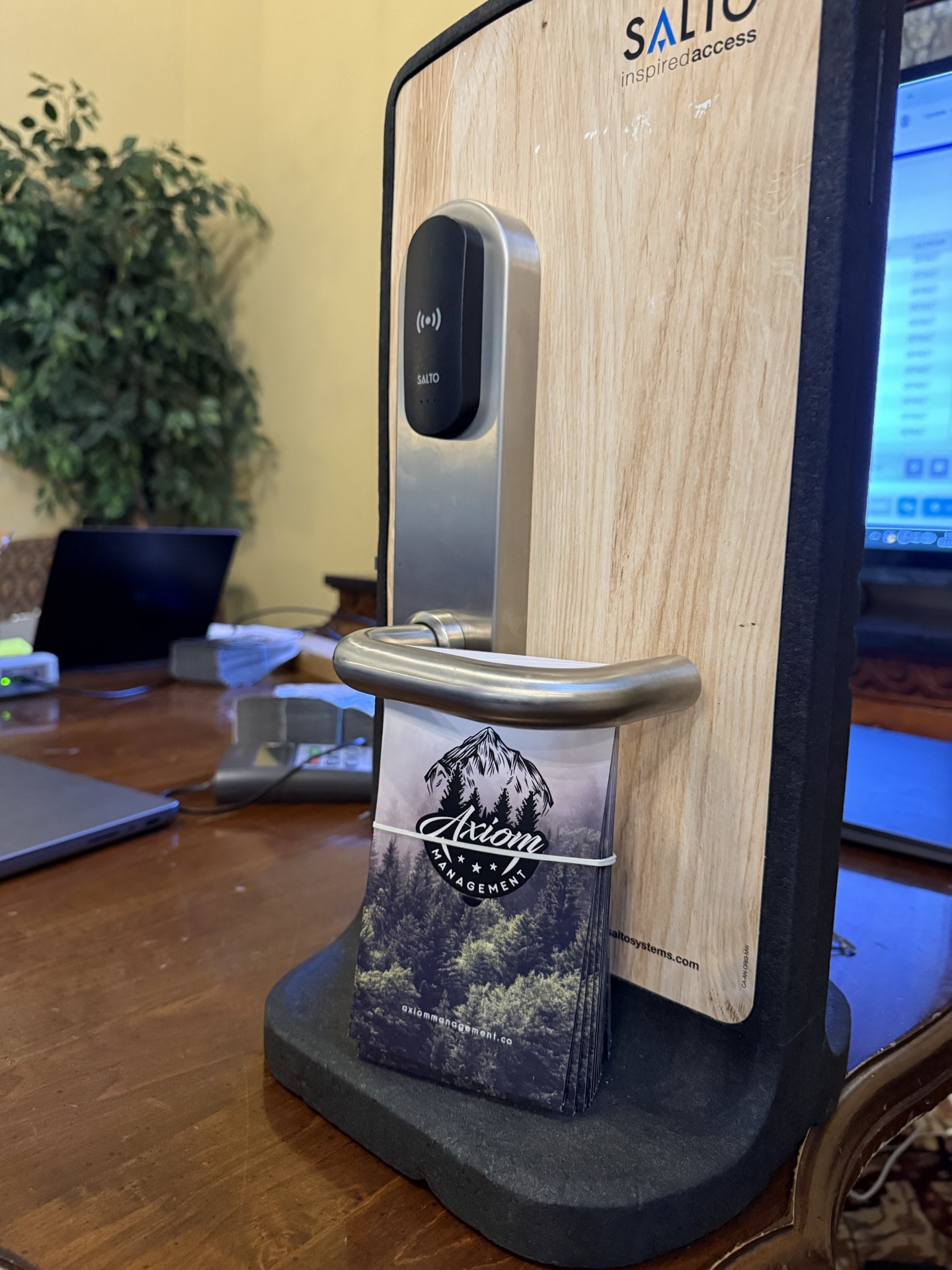SALTO lock with Axiom-branded key cards during the Telemark Lodge access control migration